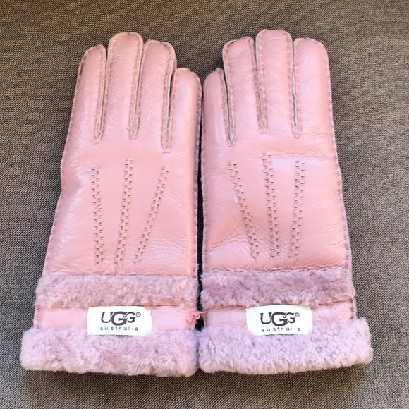 UGG Accessories - Ugg Leather and Sheepskin Gloves